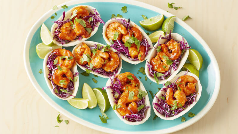 Recette de bols de taco BowlsBoatsMC aux crevettes mexicaines épicées